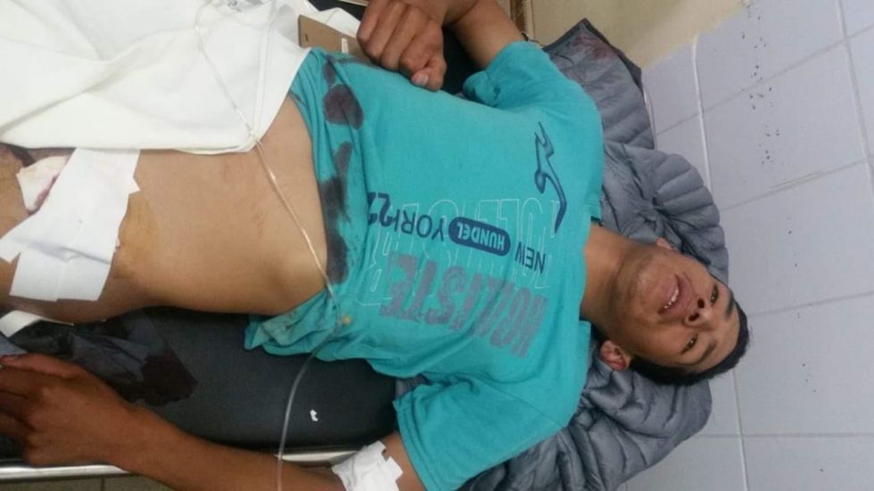 LLizRojas's tweet photo. En Bolivia, no se confirma muertos por la emboscada Qaqachaka. Hay tres heridos de bala hospitalizados.
https://t.co/2sI698EJex https://t.co/kyVNpfSwLq