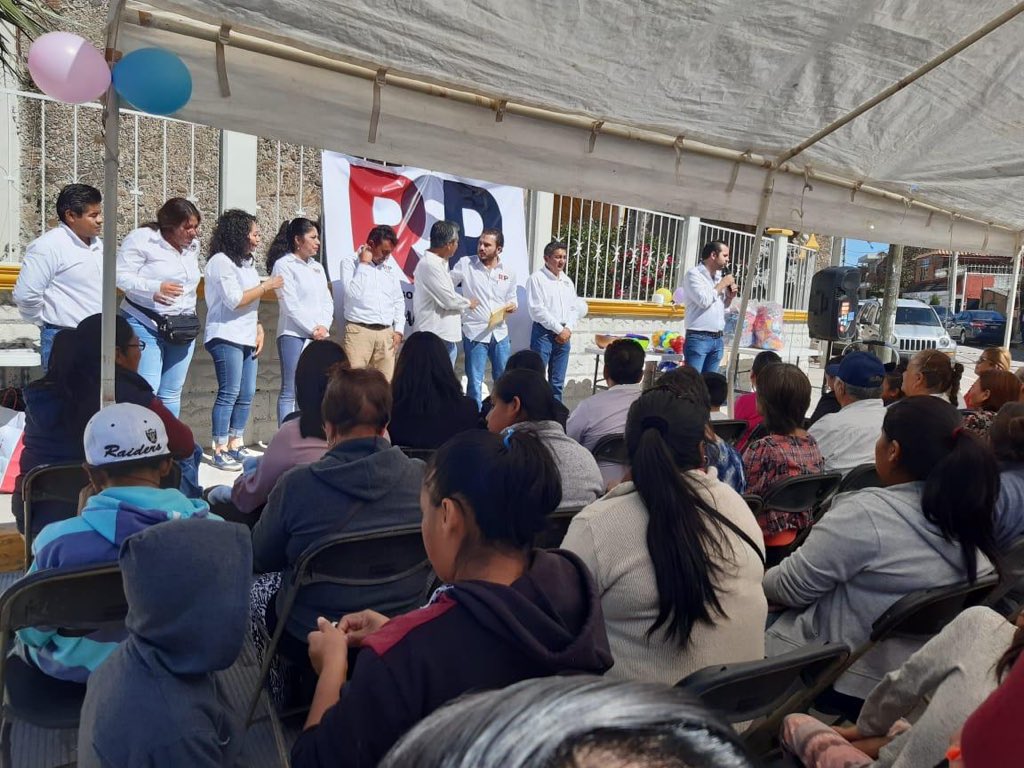 RamonFdzS's tweet photo. El día de ayer tuve la oportunidad de visitar la Junta Auxiliar de Sanctorum en el Municipio de Cuautlancingo , donde designe a @miguelcaniza29 Coordinador municipal de afiliación  y a @AbelRam22111194 Coordinador distrital de afiliación. @RSPPuebla @RSPorgMX https://t.co/a5Lr6tBi0Q