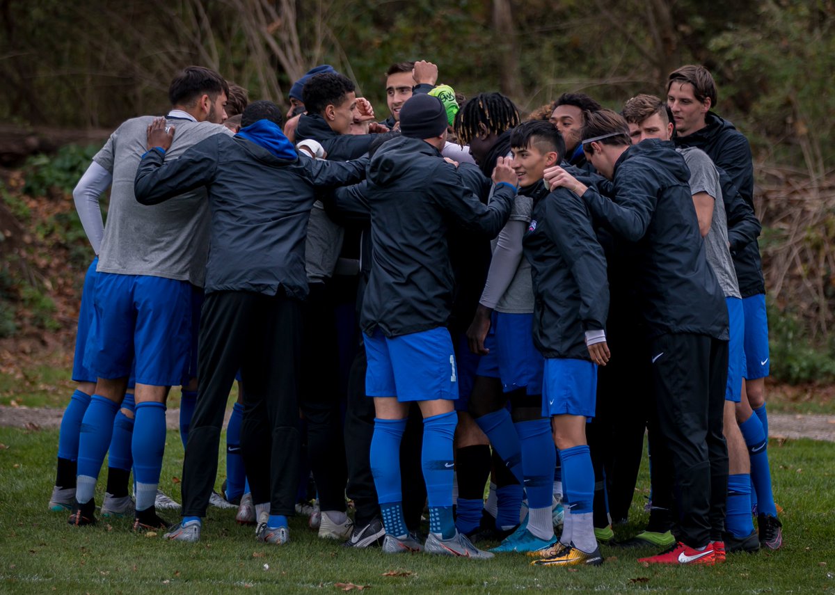 SFBKsoccer's tweet photo. Some pregame prep for today's match at LIU. 

#BrooklynTough | #SFBKMSOC https://t.co/zNNxxk5isy