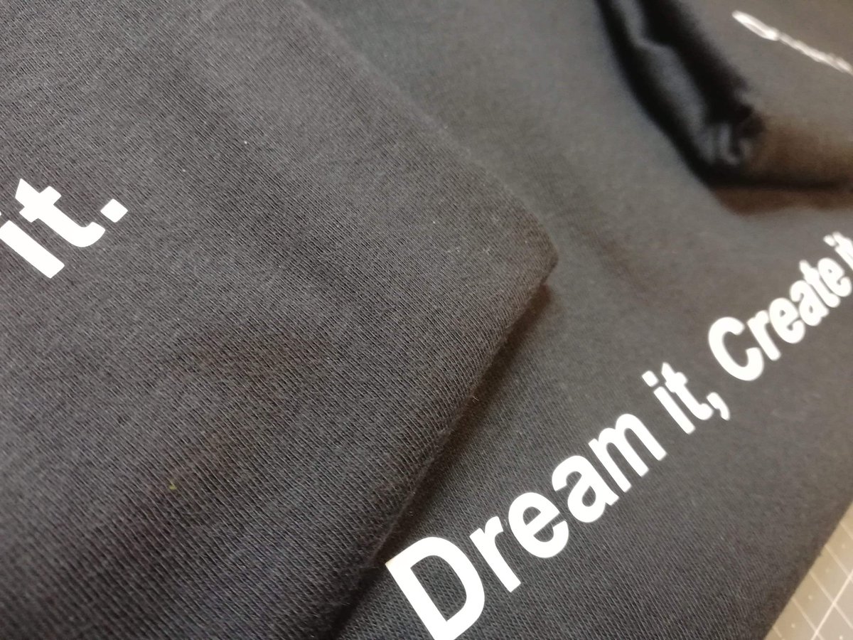 RicksVlogs1's tweet photo. Loving my logo and my slogan T's
#photography #photographer #buzzing #happy #dreamitcreateit https://t.co/xaeK61k7P7