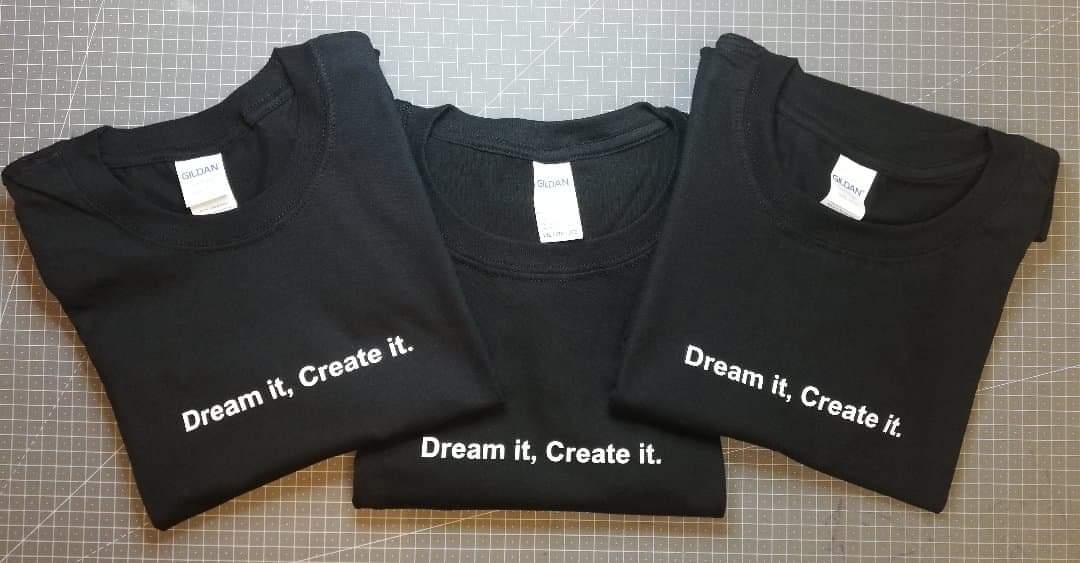 RicksVlogs1's tweet photo. Loving my logo and my slogan T's
#photography #photographer #buzzing #happy #dreamitcreateit https://t.co/xaeK61k7P7