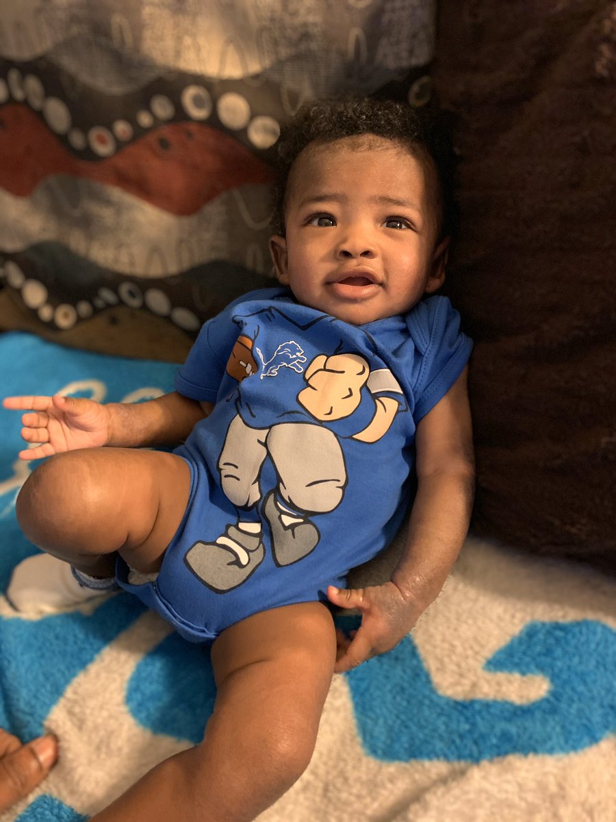 chef_Lao's tweet photo. Lil mans ready 😎 https://t.co/u3uJDawsY4