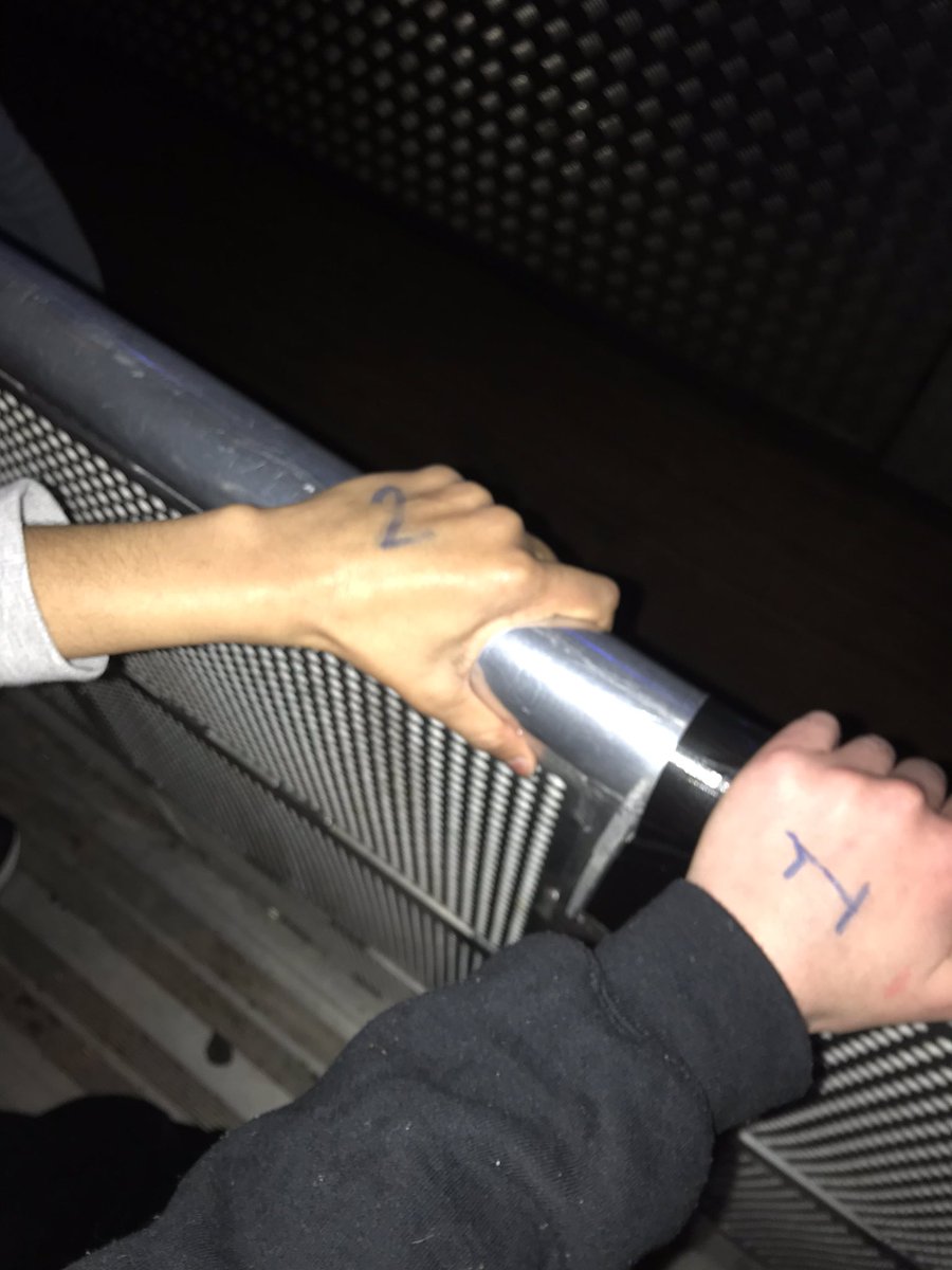 psykotiskgud's tweet photo. rt for barricade at your next concert https://t.co/cFt9zJchnN