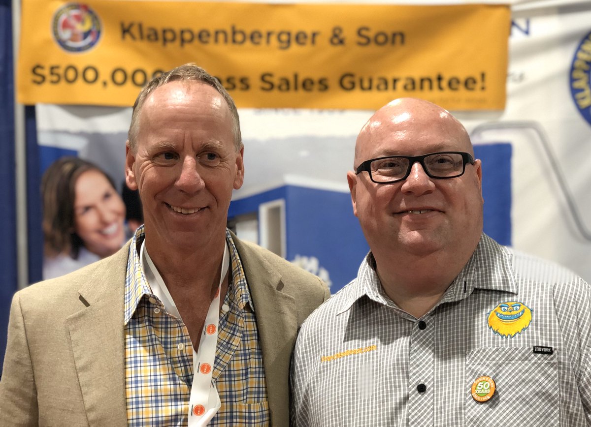Franchise_Beast's tweet photo. Proud to represent our clients, Sobik’s Subs and Klappenberger &amp; Sons Painting, at the Great American Franchise Show in Miami. Lots of people finding a franchise “like a beast.” #franchise #sales #franchisebeast https://t.co/qTVh3c5oB6