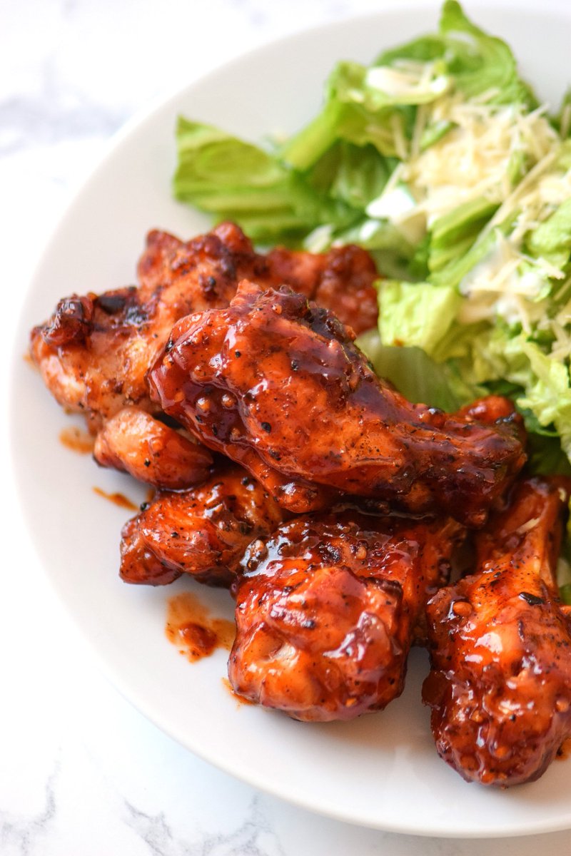 notJusASalad's tweet photo. New Product ALERT 🚨 
BBQ wings are now available at NJAS.
🔥 No frying 
🍃 Lower Calories
🤗 Healthier Sides
😍 Totally Delicious
.
More details coming later [not our photo] https://t.co/C0mFwngXEC