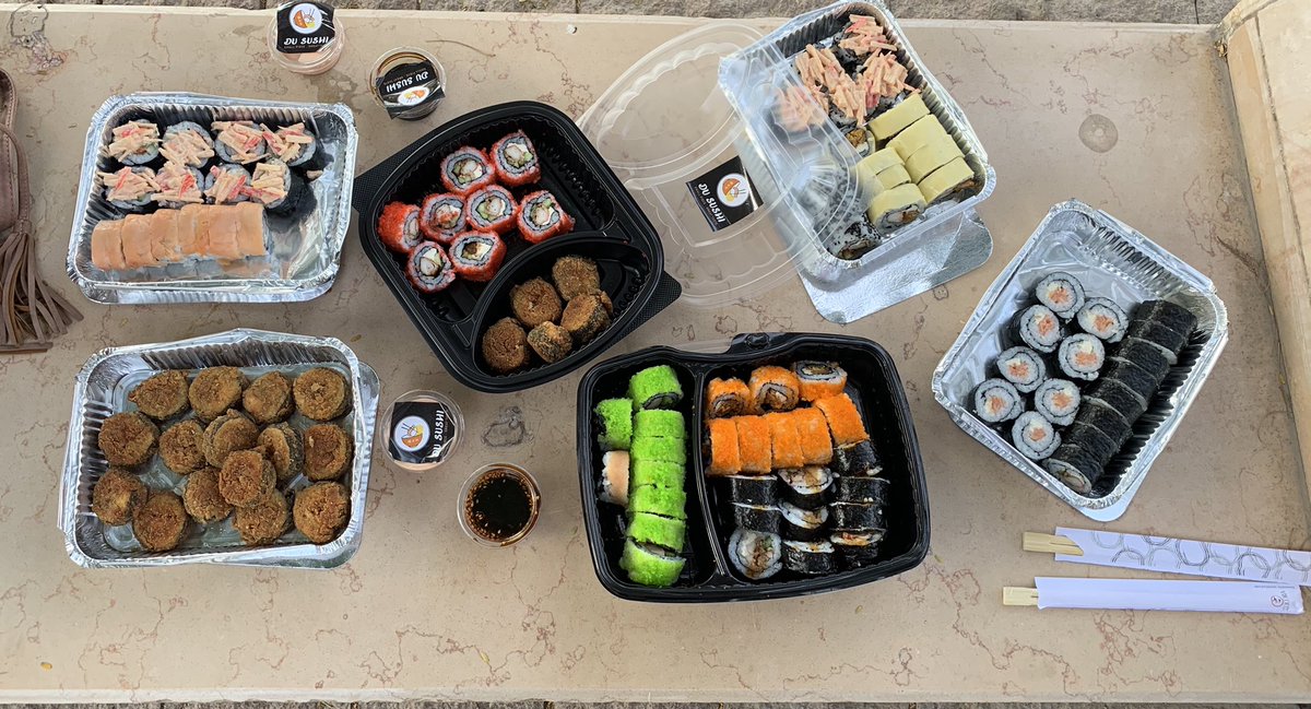InsiderMIU's tweet photo. Because The Insider MIU cares about your health and food cravings; we got you one of the healthiest and safest sushi makers. Yes, Du Sushi is here to serve you. 
Use our code @THEINSIDERMIUXSUSHI to get your combo and individual discount! We promise you a taste like no other. https://t.co/NcUW7ha94S