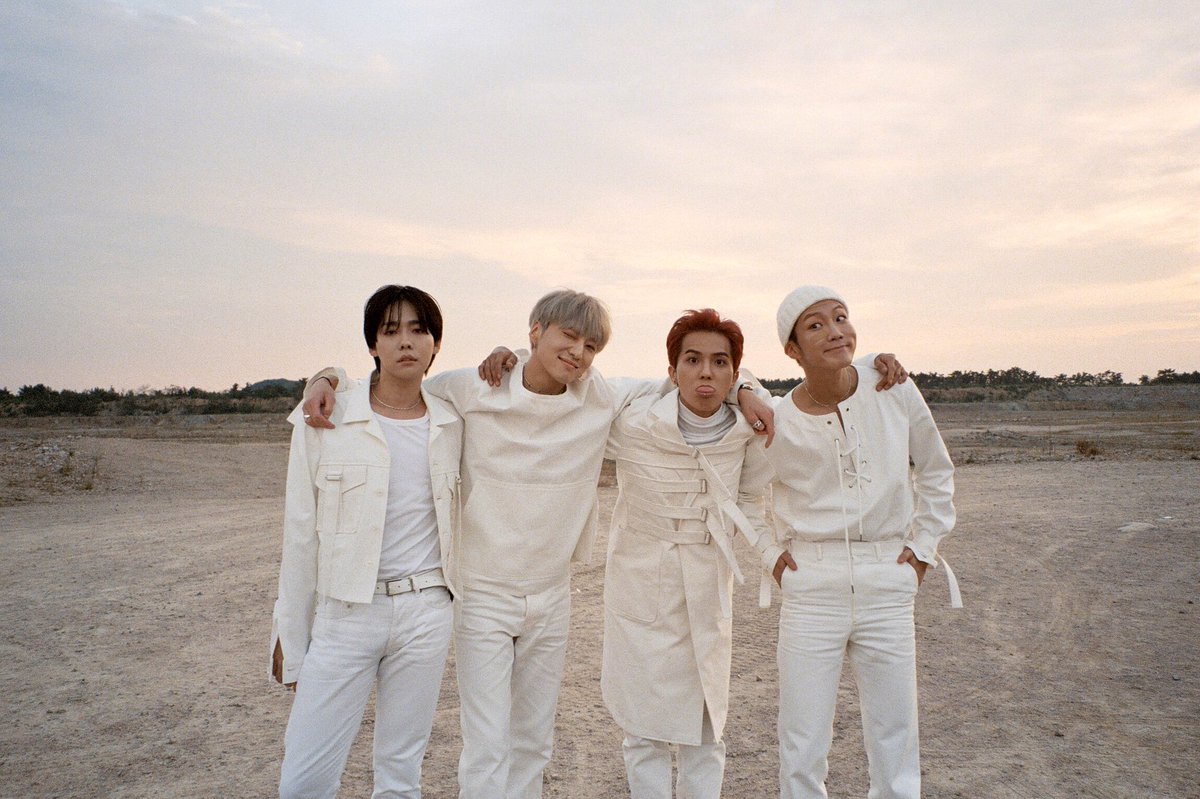 official_yoon_'s tweet photo. 고맙고 고맙습니다 인서💙 https://t.co/jawH4tmrH1