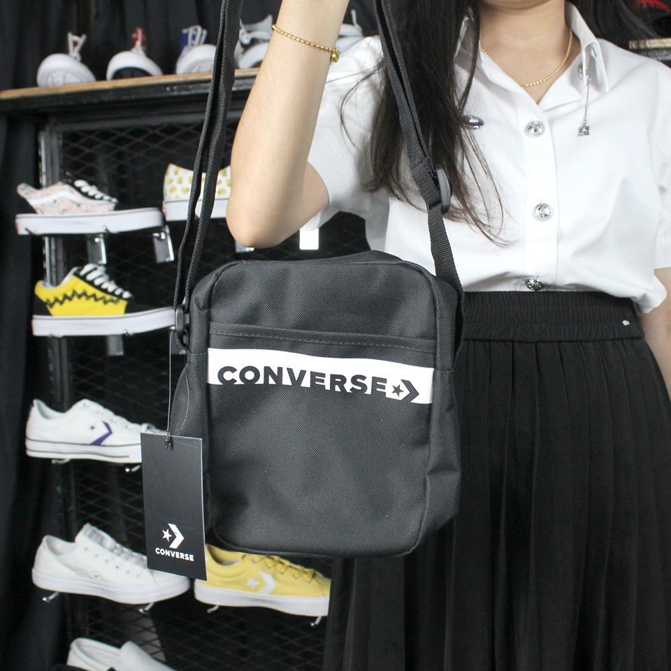 salehere1's tweet photo. 📣 11.11 Big sales Adidas Converse Vans ลดพิเศษสูงสุด 60%
⭐ คลิกรับ voucher Lazada Shopee ส่วนลด 100 บาท ที่หน้าร้าน (ตามเงื่อนไข)
📅 วันนี้ - 14 พ.ย. 62
📍 เว็บไซต์และแอป Shopee >> https://t.co/HCNyJDbUHa
📍Lazada >> https://t.co/wqWkKyBQg4
#salehere #Adidas #Vans #Convere https://t.co/jPRwqebc7v