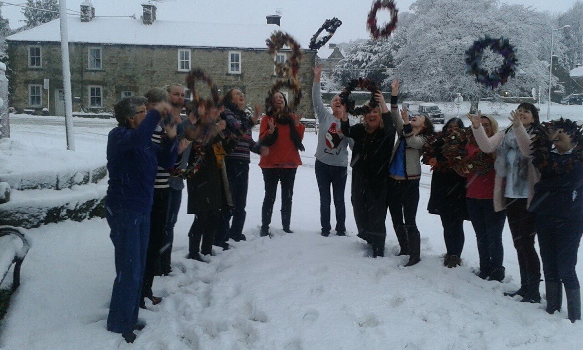 Say no to glitter and tinsel this Christmas. Up-cycle old fabrics and clothes to make a Christmas wreath decoration. Sunday 24th November - 10am to 4pm. Booking essential via ticketsource.co.uk/booking/select… #christmascrafts #upcycle