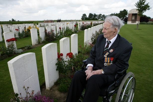 AbRazaq's tweet photo. War is organized murder and nothing else ~ Harry Patch

Henry John "Harry" Patch (17 June, 1898 – 25 July, 2009) was the last surviving soldier fighting in the trenches of the First World War. 

#Rememberance #War https://t.co/2310QN1gD9