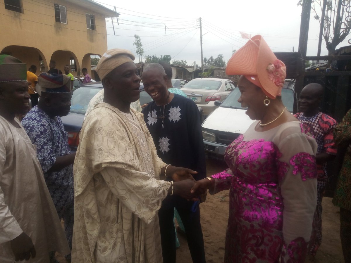 DIOCESE OF BADAGRY, CHURCH OF NIGERIA (ANGLICAN COMMUNION) ST. PETER'S CHURCH. IBEREKO 2019 HARVEST. 

Hon Babatunde Hunpe MHR ably represented by the wife of the MHR,  Hon Mrs Elizabeth Hunpe as the church harvest launcher 2019 ADULT HARVEST THANKSGIVING SERVICE.