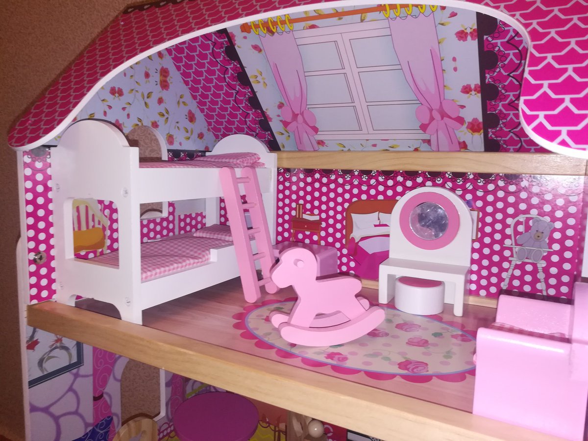 lunarfennec13's tweet image. #домдлякукол #РичФэмили