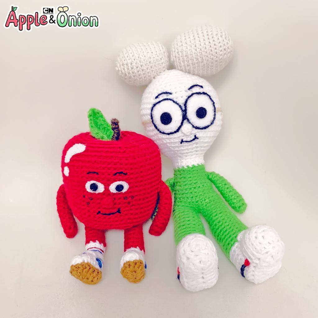 peluches de manzana y cebollín