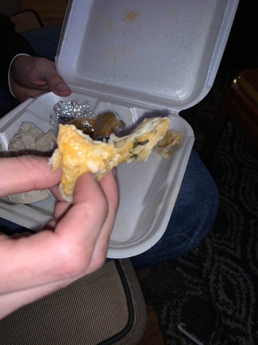 ryanbuchmeier's tweet photo. @CookOut I need answers as to why there was metal in my quesadilla https://t.co/5xF391yahp