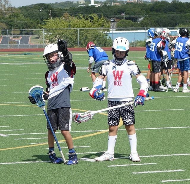 ChapsLax's tweet photo. Go Chaps! 🥍 🥍🥍 #boxlacrosse #westlakebox #chapsbox #westlake #westlakelax #westlakelacrosse #chapslax #chapslacrosse #austinlax #wbyl #fearthebird #futurechapsstars #gochaps #westlakenation https://t.co/IiG0iMOsyq https://t.co/wv0inXtz7y