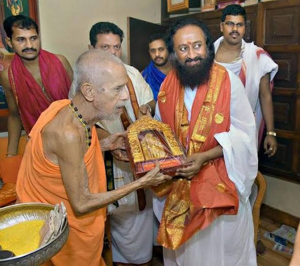 Shri Shri Ravi Shankar, spiritual guru and founder of Art of Living Foundation, as part of Supreme Court appointed mediation panel tried for an amiable settlement of the dispute between both communities on mutual understanding.