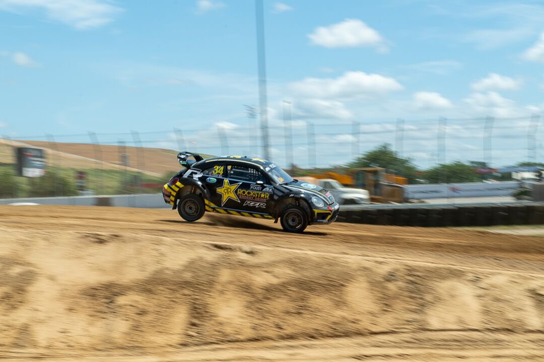 AndrettiIndy's tweet photo. This is how we Sunday Funday 🥳

#AllAndretti #ARX https://t.co/AdI4S9igX3