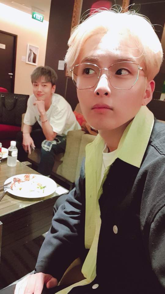 ryeongdoo's tweet photo. Ryeowook with yesung😁 https://t.co/1ETAFOM6IA