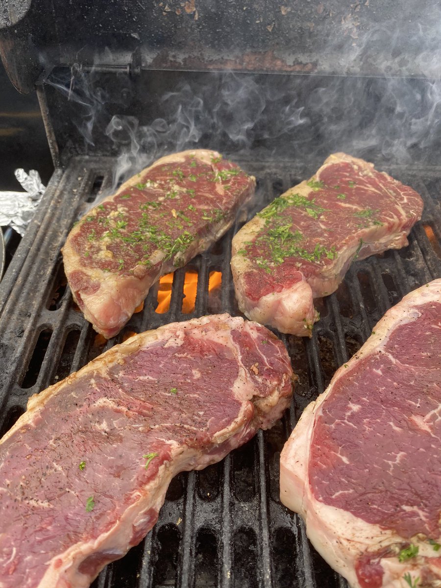 TracksideChef's tweet photo. Today’s tailgate https://t.co/TBM74KqI5n