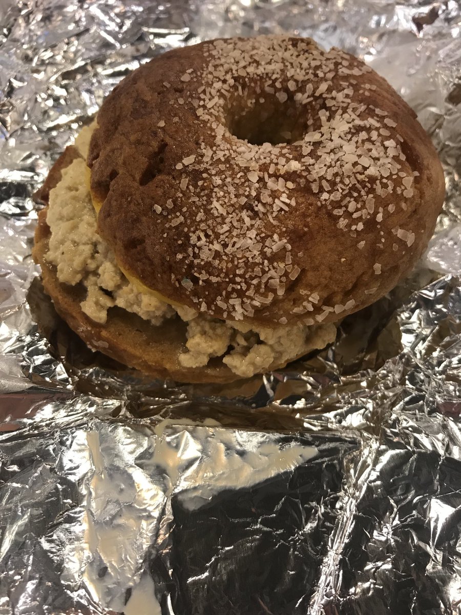 NotOccupying's tweet photo. See? This is a #vegan breakfast! @MsJenniferLees https://t.co/onBlCOyJTp