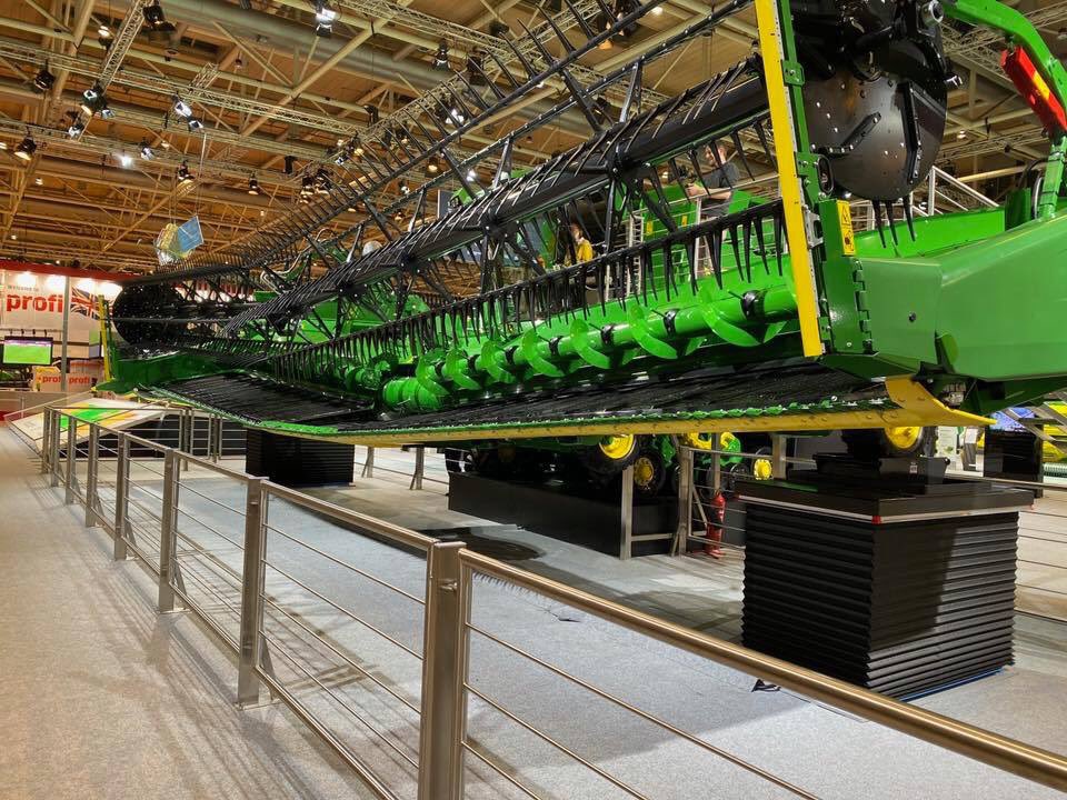 AmericanImp's tweet photo. Check it out!! The next BIG leap in harvesting innovation - The X9 Series Combine - just introduced by @JohnDeere at Agritechnica in Europe.

Learn more 👉🏼 https://t.co/yKGxwUt8LC https://t.co/mIXT9UBZnC