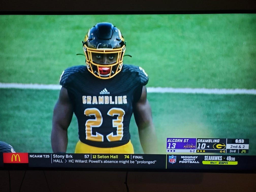 CoachRayElder's tweet photo. TwoThree was focused on doing whatever it took to help his teammates get the win yesterday vs Alcorn. https://t.co/qrp8u2tp0z