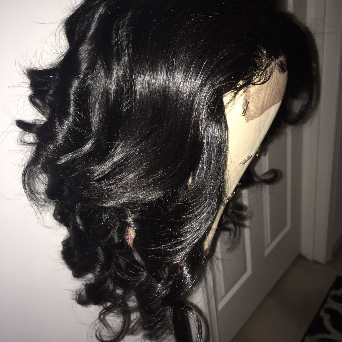 SheasGlamHaus's tweet image. Got old bundles sitting at home?  Why not turn them into a wig🤷🏽‍♀️

Wig construction services start at $100 (closure,frontal, 360, &amp;amp; Wig hats available for construction)
 ✨Click link in bio ➶ to have your next wig constructed 
#wighats #bundledeals #machinemadewigs #bowiestate