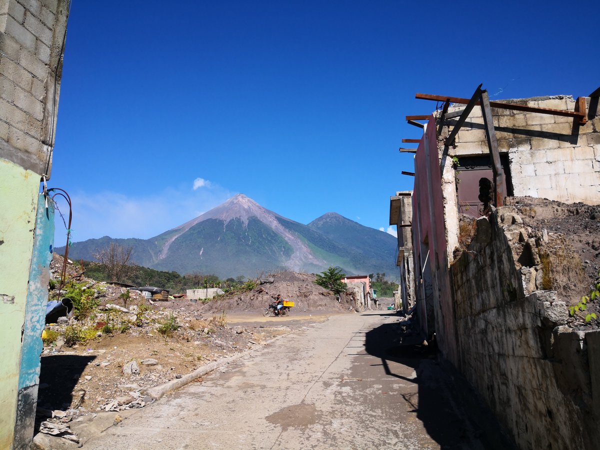 フエゴ火山 Twitter Search フエゴ火山 Twitter Search