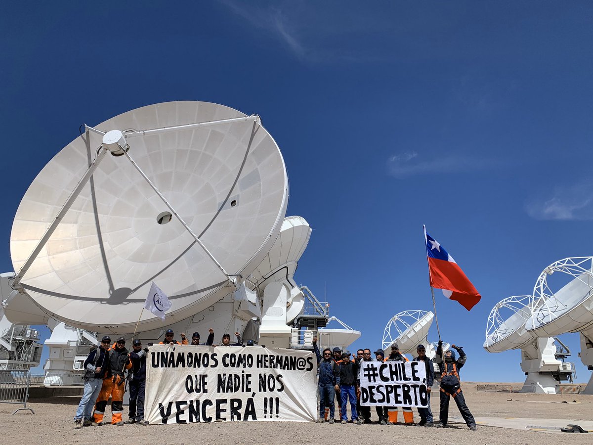 Por el derecho de Vivir en Paz #ChileDesperto Unidos venceremos! Vamos por los cambios que Chile necesita y una #NuevaConstitucion!! Los Trabajadores de ALMA también somos parte de esta historia!
