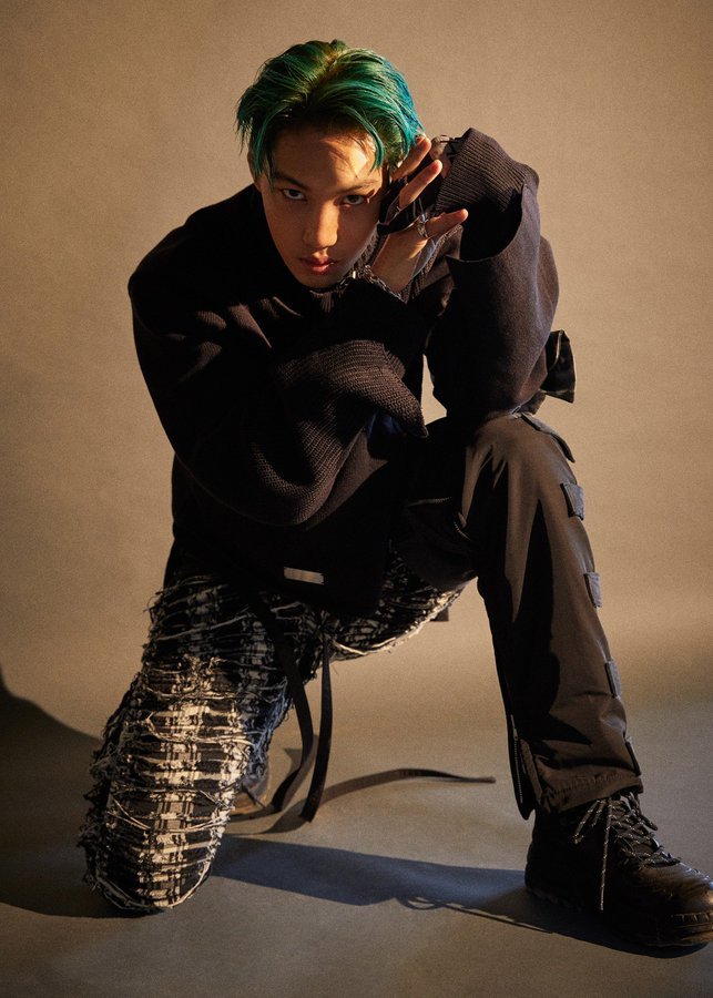 lo_exol's tweet photo. Who's this ? I only know #XEXO 's kaï 🔥🔥🔥
.
.
#exo #xexo #EXOvsXEXO #ObsessedWithKai #OBSESSION #EXODEUX #EXOISCOMING @exoonearewe @weareoneEXO https://t.co/1O8T6zKfIh