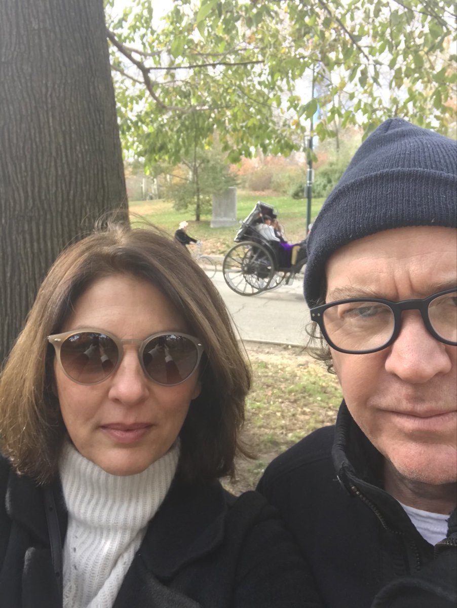 Ginabellman's tweet photo. Would I come to NYC for 24 hours without seeing this guy? https://t.co/hXRm153iU6