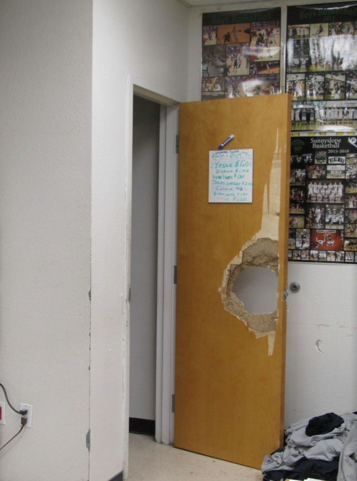 PhoenixPolice tweet picture