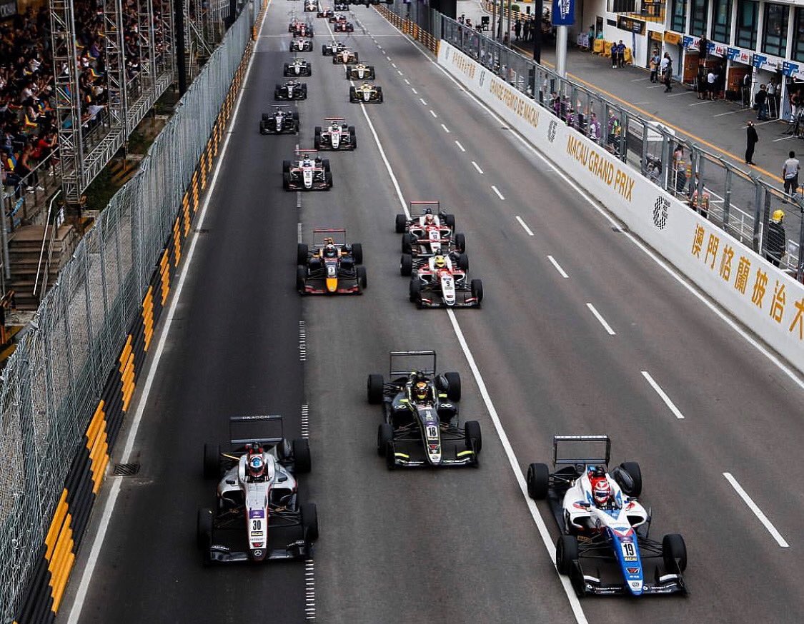 f1rtp's tweet photo. E para recordar que há #GPMacau este fim-de-semana. Entre outras, a corrida da #F3WorldCup
Sábado QR à 1:00 🚥 e Domingo GP às 7:30 🚥, horas portuguesas
@FIA @FIAFormula3 #MacauGP 🤙🏽 https://t.co/WcCKDN1cri