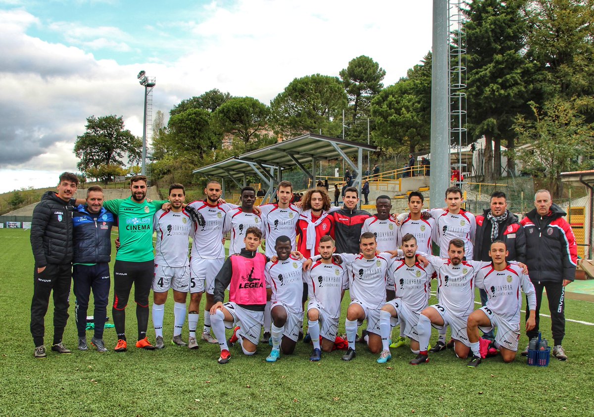 PolisportivaK's tweet photo. Campionato regionale di Promozione: 5 a 4 il risultato finale tra la Polisportiva #Kalena 1924 e il #Torremaggiore (FG).
I gol li hanno realizzati #Couleabaly (doppietta) #Ramacieri #Petruccelli e #Jammeh.
#Casacalenda #Molise #sport #calcio #LND #Promozione #10novembre #2K19 https://t.co/fC4RB0mXq9