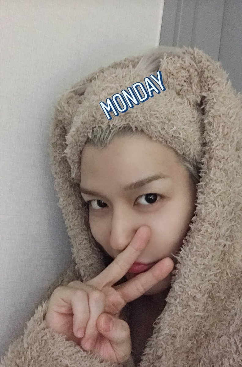 kiesdotol's tweet photo. 하쒸...ㅠㅠ
쉴틈없이 귀엽냐~~~!!!!
심장아파요ㅠㅠ
살려주떼요ㅠㅠ https://t.co/IaKGvLbfvw