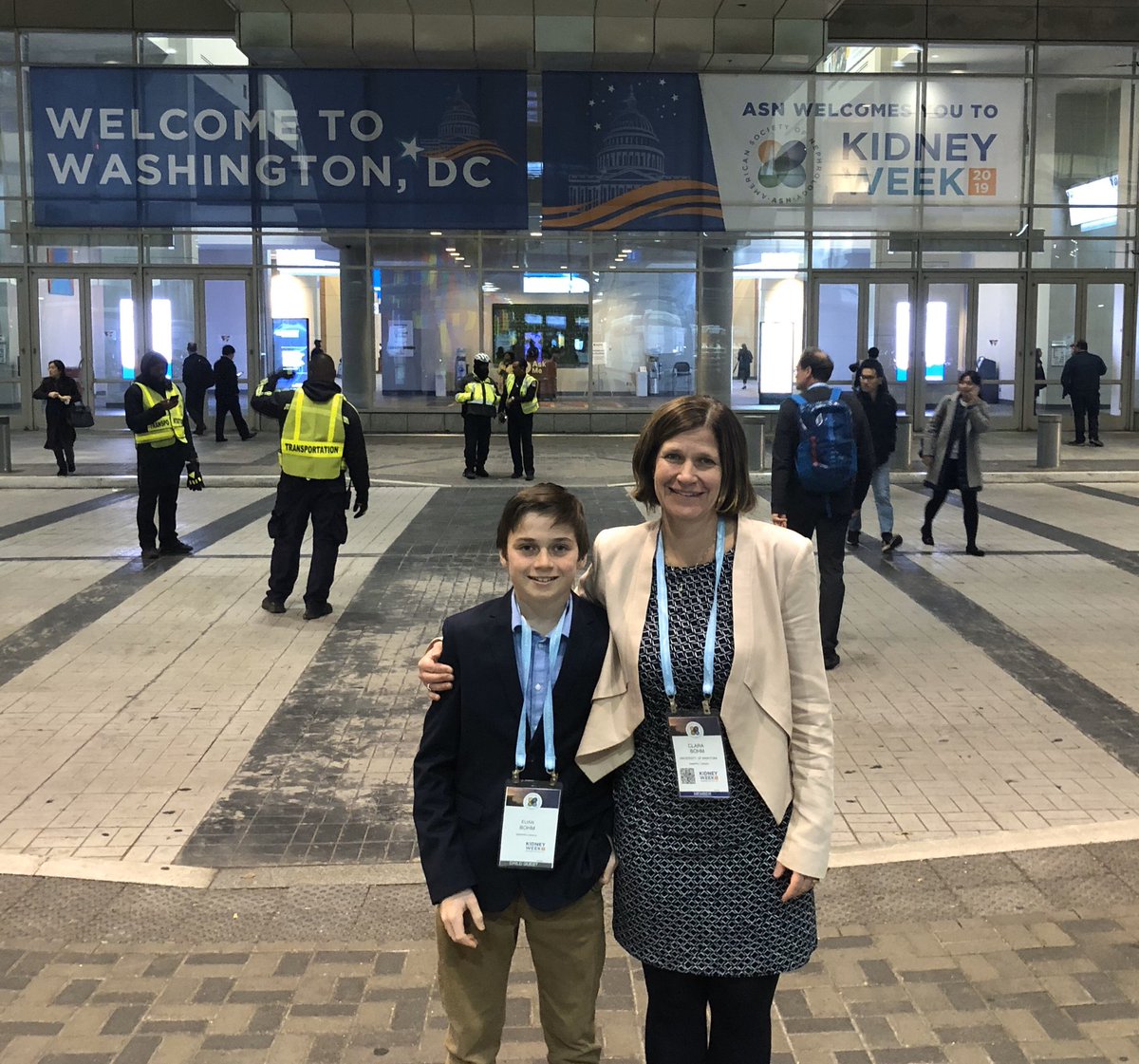 BohmClara's tweet image. Thanks to @ASNKidney for giving  my Grade Nine student the opportunity to shadow me at #KidneyWeek2019 to see what his nephrologist/researcher mom does in a more concrete way during an extended “Take your kids to work day” #tyktwd @womeninnephro