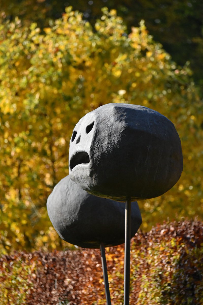 DavidYelf's tweet photo. #Rochecourt #Eastwinterslow #Newartcentre https://t.co/S2SgOomXXL