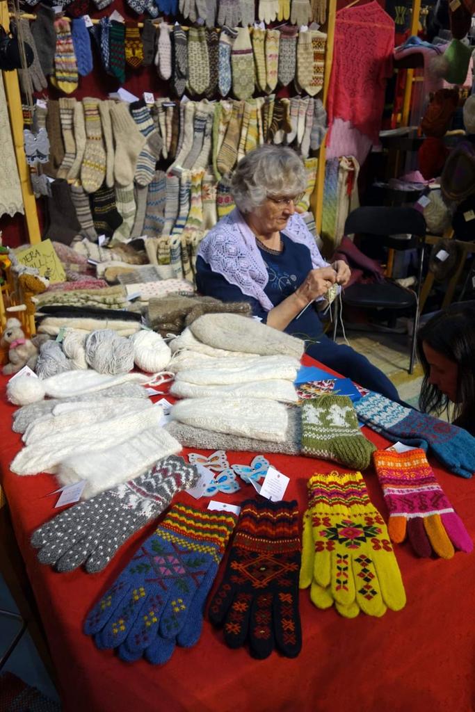 thedutchknitter's tweet photo. #Mardilaat #SintMaarten #Mardilat
#Tallinn #Estonia #Estland
#MagischeMotieven #MagicMotifs.
#knittingbooks #books #Baltics #motifs #knittersofinstagram #loveknitting
#TheDutchKnitters #CarlaMeijsen
#knitting #breien #stricken #kudumine
#wiskunde #sudoku #magischevierkanten https://t.co/cylXxxSYw7