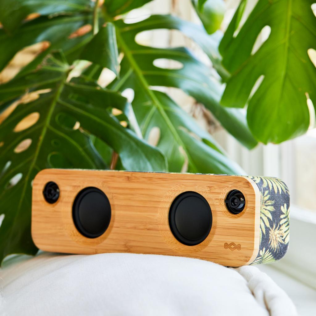 houseofmarley's tweet photo. On Sundays…we like to keep it mellow. 🌴 What song do you have streamin’ on repeat?🎶 #GetTogetherMini #HouseofMarley #BluetoothSpeaker https://t.co/eYEPTxs3uj