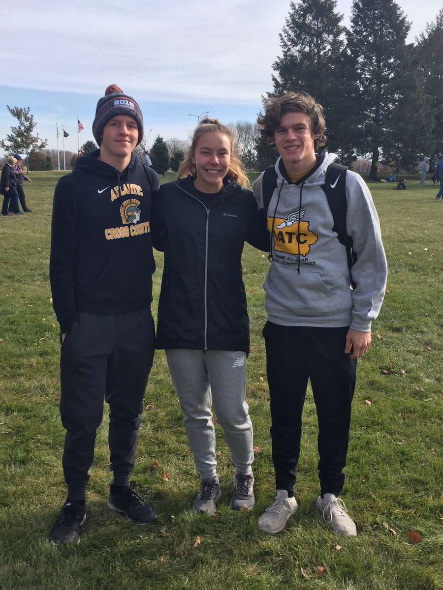 Congrats to Evan, Pluma and Brad on running in the senior All Star race yesterday in Ankeny! The west teams won and it was a fun day! Results are posted below. #TrojanPride 

results.tfmeetpro.com/Kauder_Racing_…