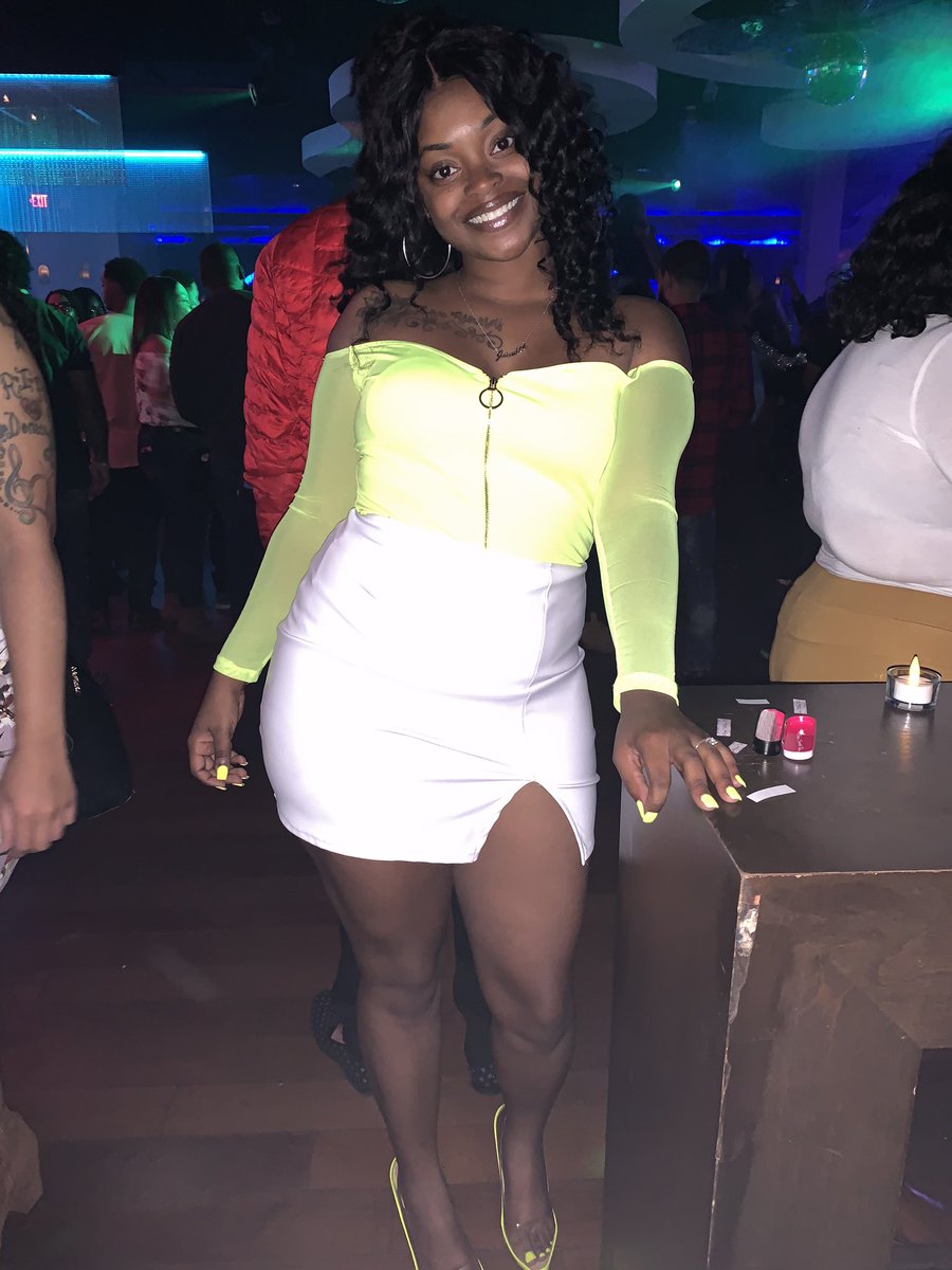 _anAddiction's tweet photo. A vibe you can’t catch 🤫 #TwentyFine at this point 💅🏾 #Nov10 #anEvent🥳 https://t.co/mCDXuWcTb4