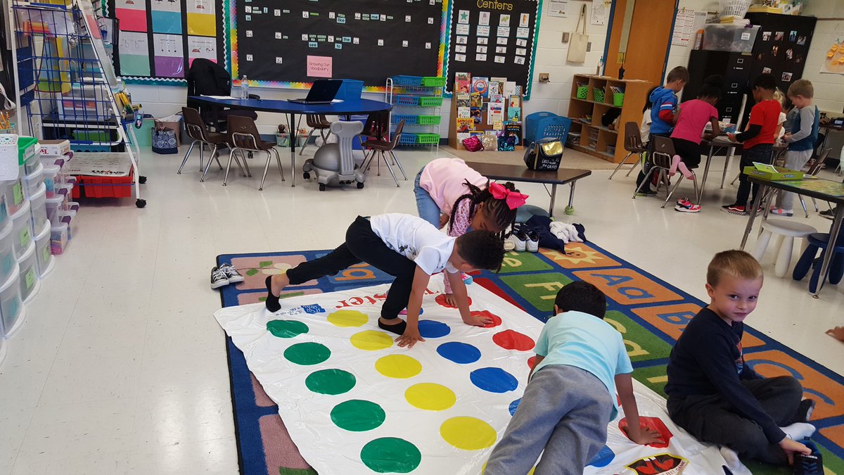 MrsKokal's tweet photo. A surprisingly good game for identifying our left and right sides! They loved it 😄 https://t.co/uRQDkT0XmS