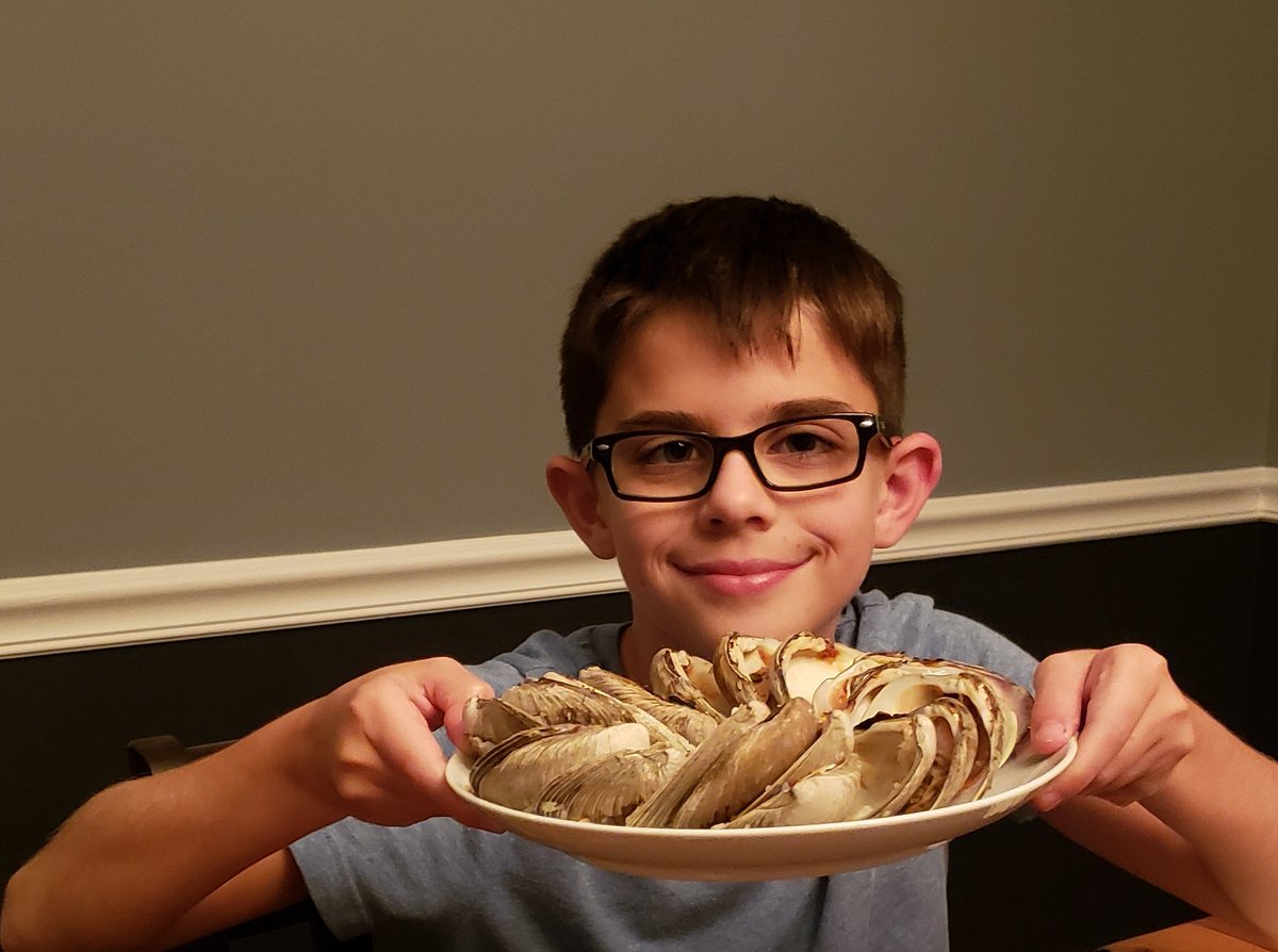 aimeetavares's tweet image. I pledge to #CookMore with @blueapron and on my own because trying new recipes with my son teaches us something new every time