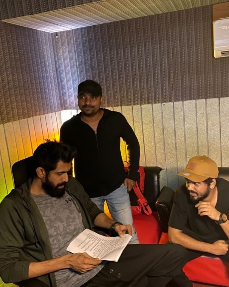 Karthikeyagroup's tweet photo. For the first time ever, @RanaDaggubati raps for the telugu version of #LightsCameraAction 

A @hiphoptamizha musical 🎶

#ActionIn5Days 
#RanaSingsForAction
#ActionFromNov15th

#SrinivasAdepu #SundarC 
@VishalKOfficial  @tamannaahspeaks @AishwaryaLeksh4   @puri_akanksha https://t.co/L13xxcLzjo
