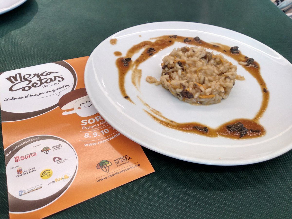 Gracias a Juan Romero por sus deliciosos platos micológicosben Mercasetas 2019.