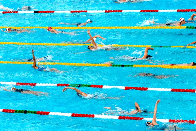 PWCSAquatics's tweet photo. UPDATE: HS swim &amp; dive starts tomorrow, and are transitioning to our winter schedule. 

To accommodate the large number of teams that will be practicing at our facility, we will now be open 6am-10am &amp; 5pm-9pm Mon - Thu. Other days hours are unaffected. #PWCSwims https://t.co/mE2qnKjlk8