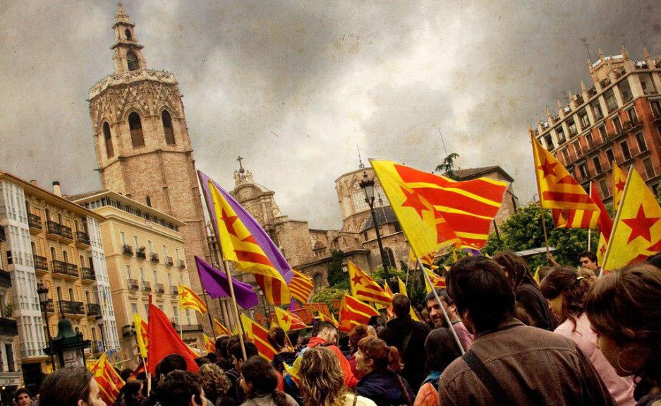 c9setembre's tweet photo. [Comunicat] Els Països Catalans com a marc territorial irrenunciable: https://t.co/x389Q52szm #SomPaïsosCatalans #SomClasseTreballadora https://t.co/ARmEOacFds