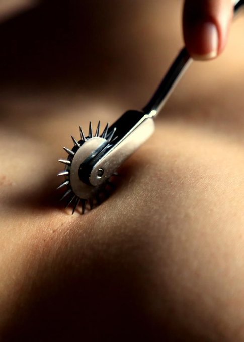 @HexShirker Starting off hard I see! Wartenberg wheel, slow and gentle with a big psychological impact<a class="tags" target="_blank" title="On Twitter" href="/?out=eyJ0eXAiOiJKV1QiLCJhbGciOiJIUzUxMiJ9.eyJpYXQiOjE3MjE2NDgxNDksImlzcyI6InR3cG9ybnN0YXJzLmNvbSIsIm5iZiI6MTcyMTY0ODE0OSwiZXhwIjoxNzUzMTg0MTQ5LCJyZWRpcmVjdF91cmwiOiJodHRwczovL3R3aXR0ZXIuY29tL0hleFNoaXJrZXIifQ.U2gaAP2v1a9AIVpbzKXFDXBPtP4ziT3kG6F2oPP381HbhXcFAZNwCx8K_jDkKtQzB0hHH3CkzFw74et1h_f_Hw">@HexShirker</a><a href="/tag/footjob"class="tags"><span>#footjob</span></a>