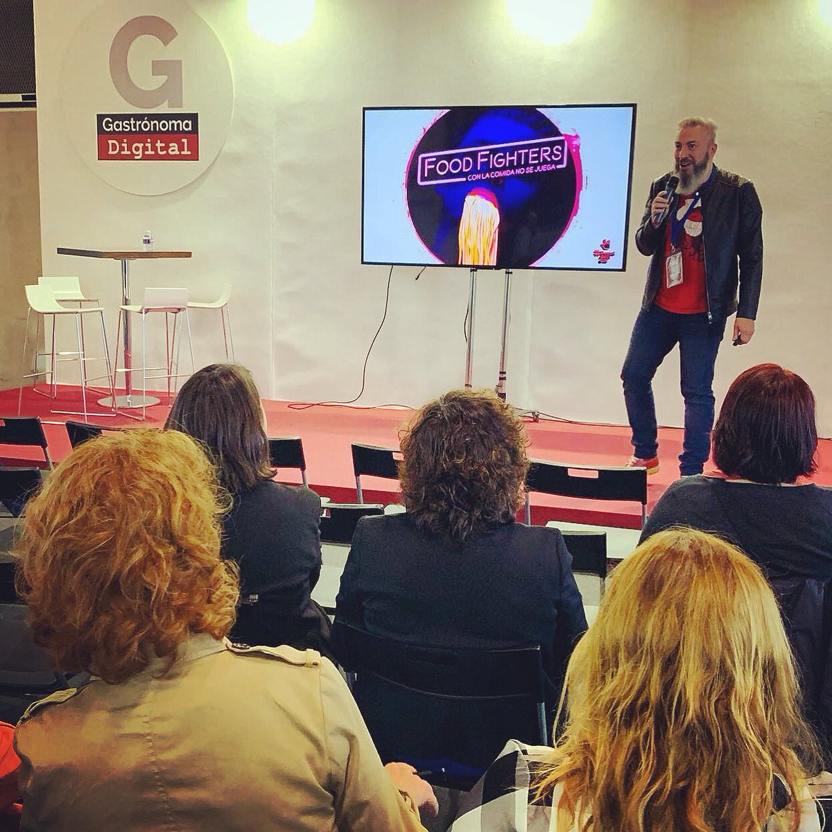 Nuestra charla de #ReputAcciON en #Gastronoma19 en el espacio  @feriagastronoma Digital :)

#InFoodFightersWeTrust💪🏻
#ReputAcciONTour