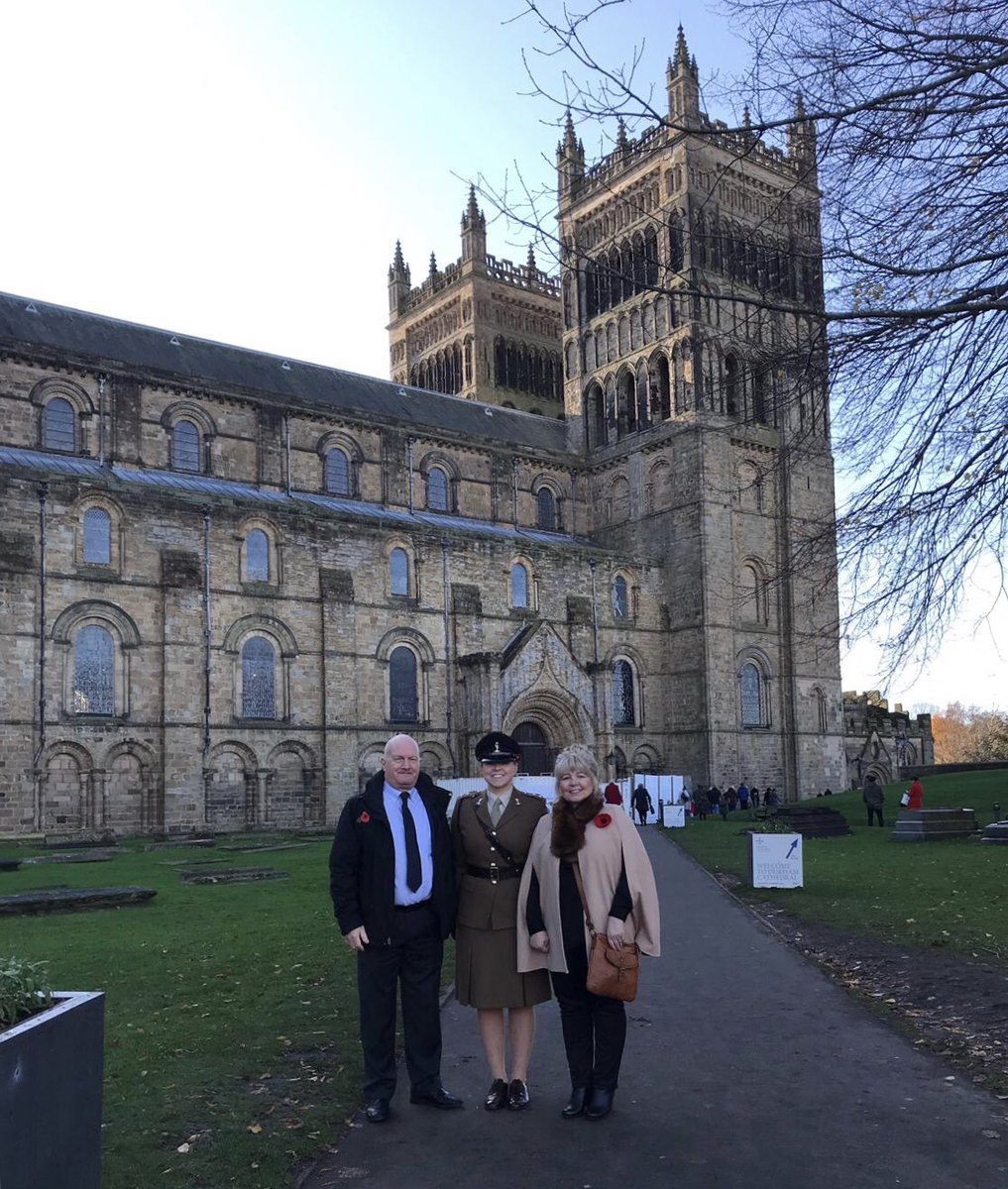 Members of our Regiment spread across the UK today attending remembrance parades in their hometowns with their families <a href="/R_Signals/">Royal Signals</a> <a href="/RecruitmentAgc/">Adjutant General’s Corps</a> @UKScouting #RemembranceDay #WeWillRememberThem #family